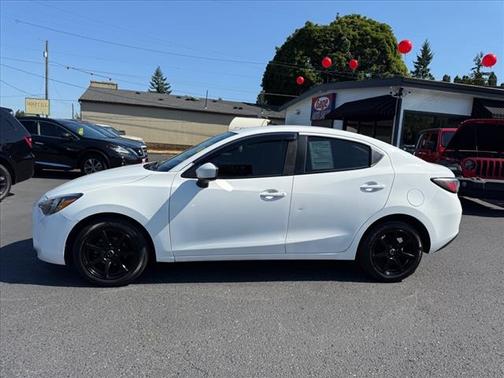 2017 Toyota Yaris iA Base