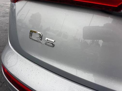 2018 Audi Q5 2.0T Premium Plus