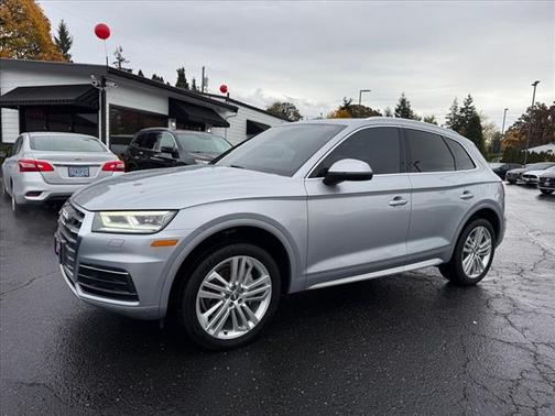 2018 Audi Q5 2.0T Premium Plus
