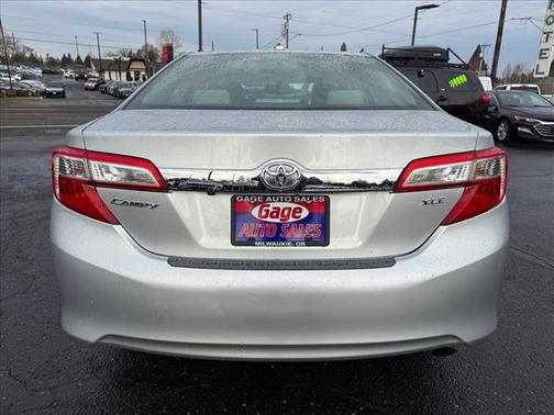 Classic Silver Metallic 2013 Toyota Camry XLE