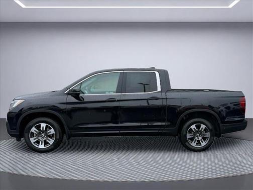 Crystal Black Pearl 2019 Honda Ridgeline RTL
