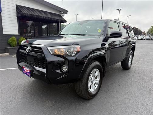 2024 Toyota 4Runner SR5