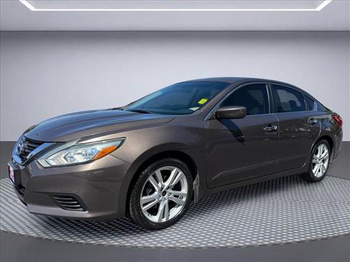 Java Metallic 2016 Nissan Altima 2.5 S