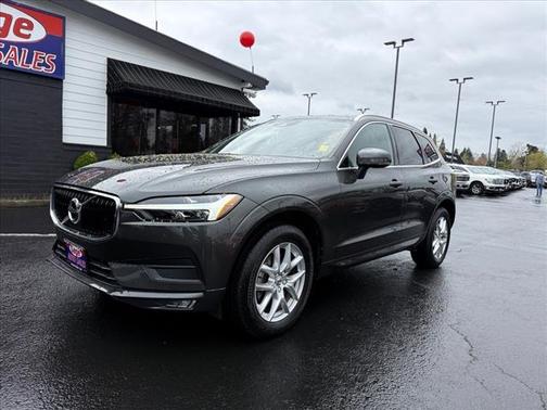 2021 Volvo XC60 T5 Momentum