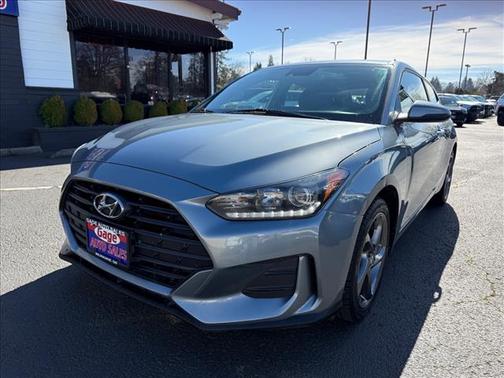 2019 Hyundai Veloster Base