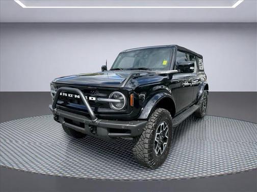 Shadow Black 2022 Ford Bronco Outer Banks