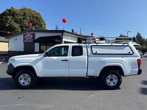 2022 Toyota Tacoma SR