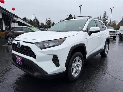 2020 Toyota RAV4 Hybrid LE