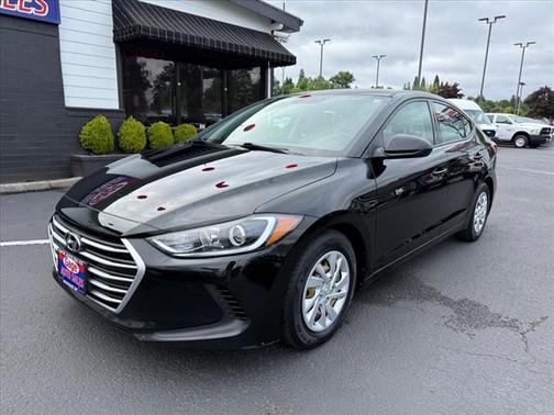 2018 Hyundai ELANTRA SE