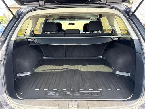 2012 Subaru Outback 2.5i Premium