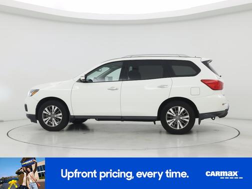 2018 Nissan Pathfinder SV