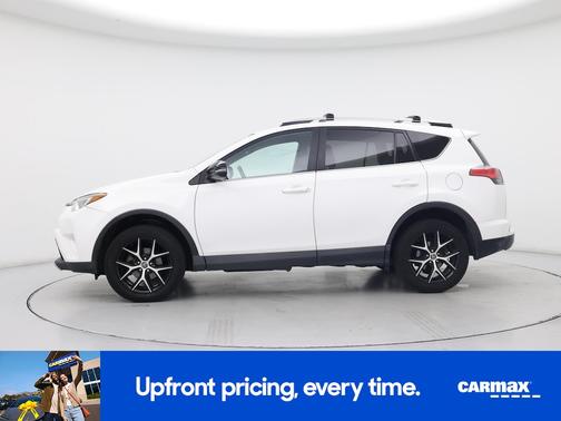 White 2016 Toyota RAV4 SE