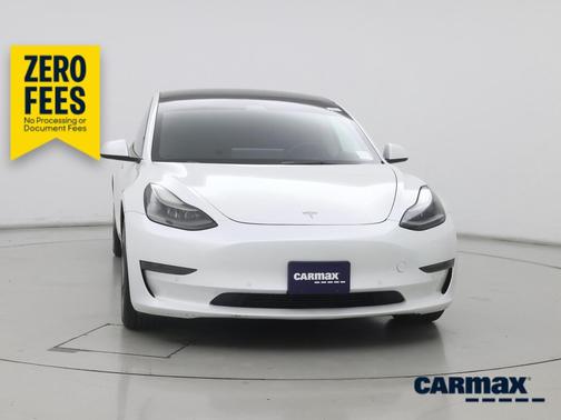 White 2022 Tesla Model 3