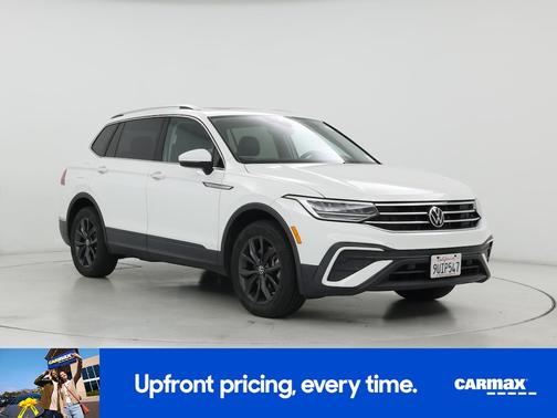 White 2022 Volkswagen Tiguan SE