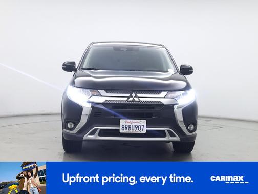 2020 Mitsubishi Outlander SE