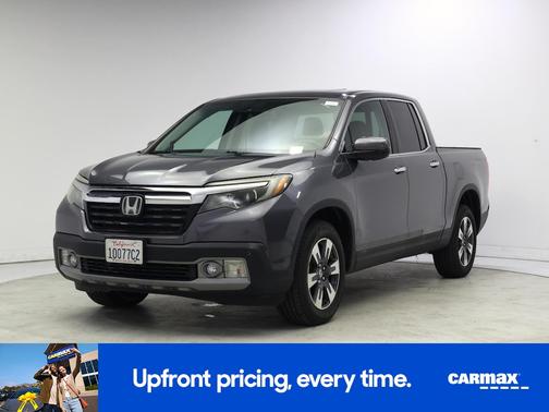 Gray 2017 Honda Ridgeline RTL-E
