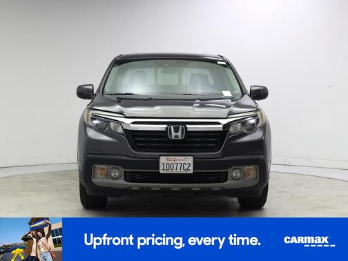 Gray 2017 Honda Ridgeline RTL-E