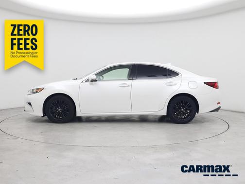 White 2017 Lexus ES 350