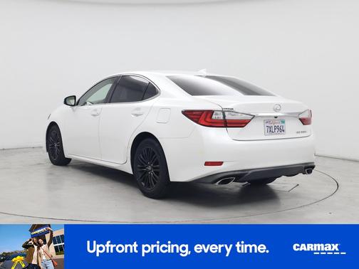 White 2017 Lexus ES 350