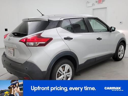 Silver 2020 Nissan Kicks S