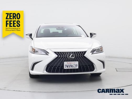 White 2025 Lexus ES 300h