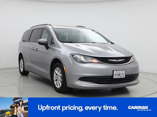 2020 Chrysler Voyager LXI