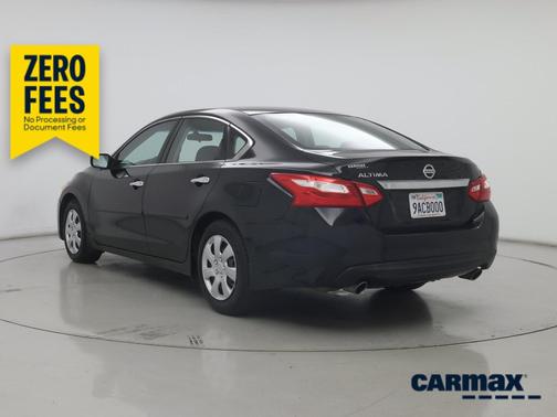 Black 2017 Nissan Altima S