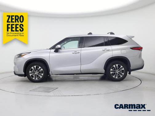 Silver 2021 Toyota Highlander XLE