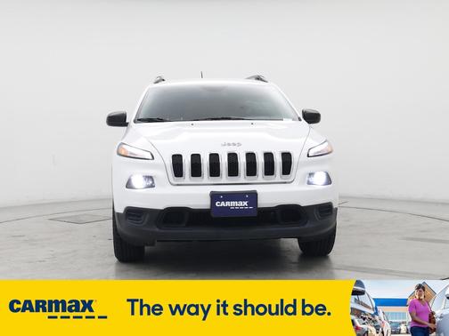 2017 Jeep Cherokee Sport