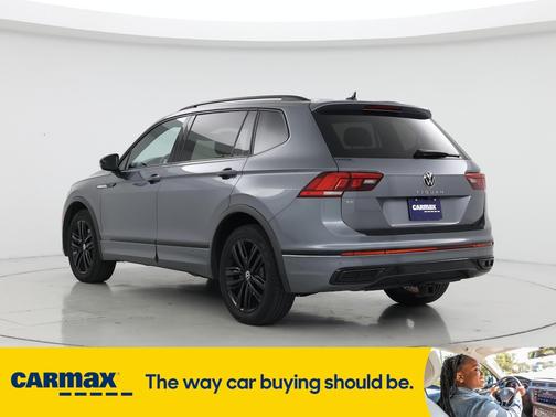 2022 Volkswagen Tiguan SE R-Line Black