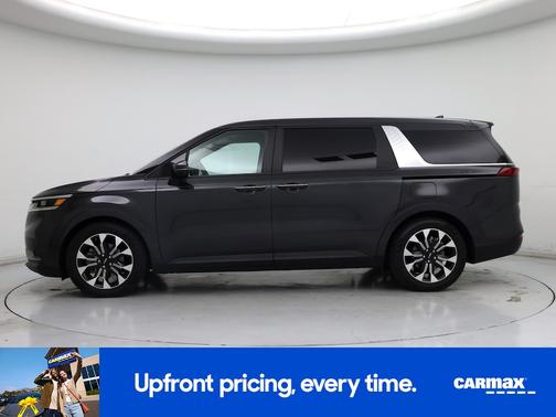 Gray 2024 Kia Carnival EX