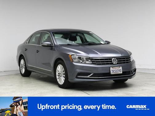 2016 Volkswagen Passat SE