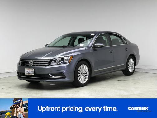 2016 Volkswagen Passat SE