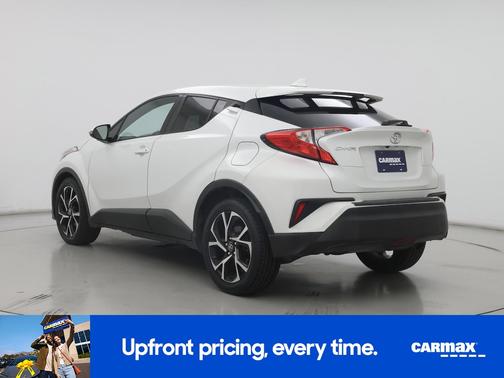 Pearl 2018 Toyota C-HR XLE Premium