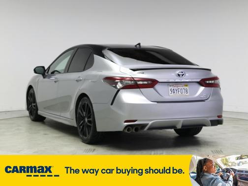 2022 Toyota Camry Hybrid XSE