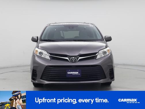 2020 Toyota Sienna LE