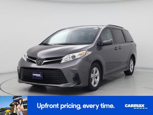 2020 Toyota Sienna LE
