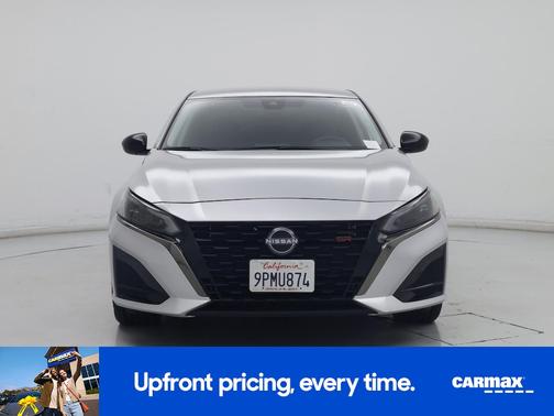 Silver 2024 Nissan Altima SR