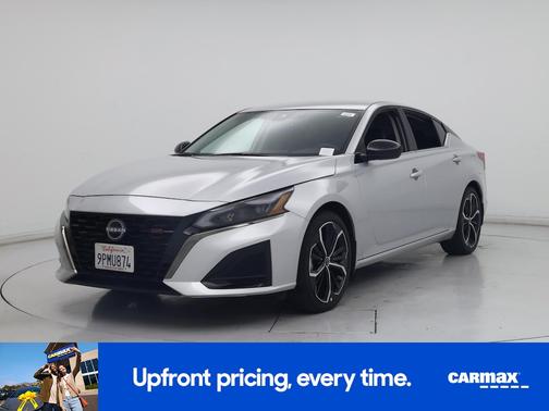 Silver 2024 Nissan Altima SR