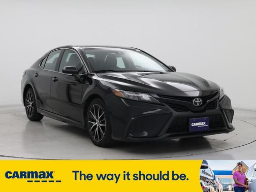2022 Toyota Camry SE Night Shade