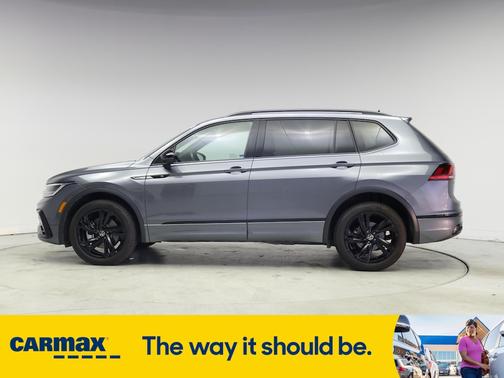 2023 Volkswagen Tiguan SE R-Line Black