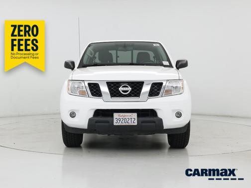 White 2019 Nissan Frontier SV