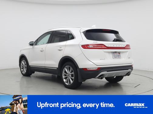 White 2017 Lincoln MKC Select