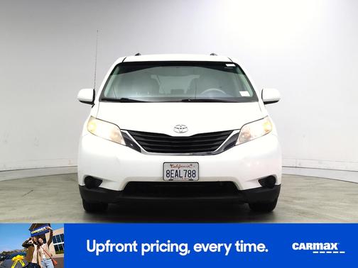 2014 Toyota Sienna LE