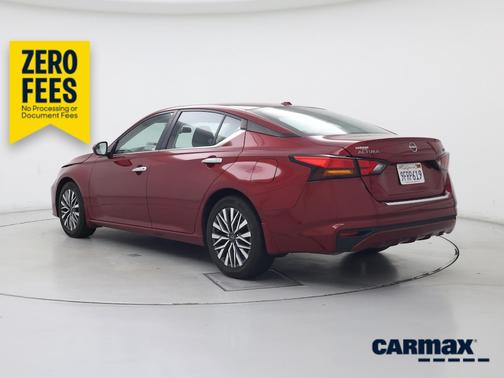 Red 2023 Nissan Altima SV
