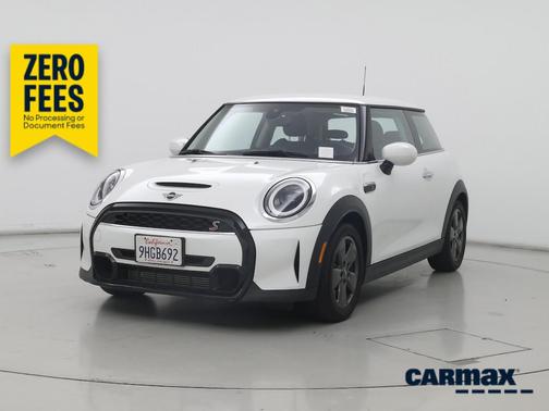 White 2024 MINI Hardtop S