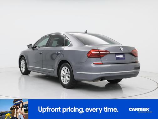 2017 Volkswagen Passat S