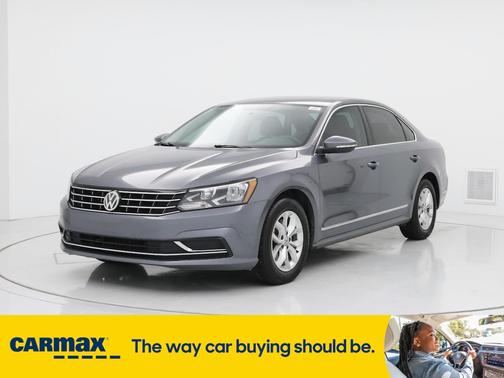 2017 Volkswagen Passat S