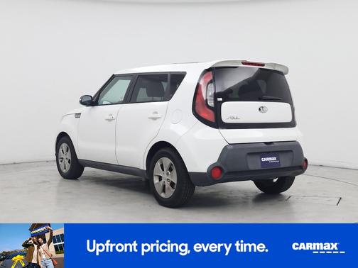 White 2014 Kia Soul +