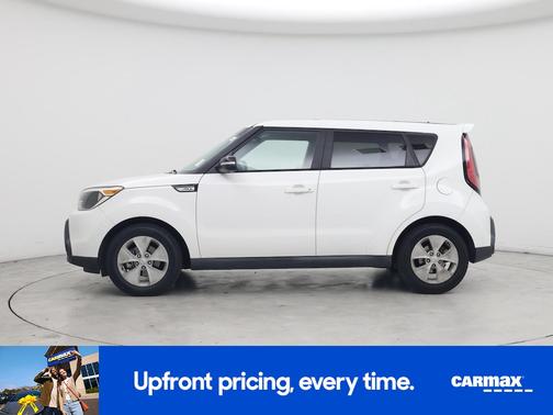 White 2014 Kia Soul +